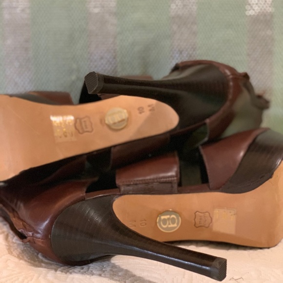 Bebe Brown Stiletto Botties - Picture 5 of 7